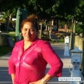 Mujeres Solteras en Fredericksburg