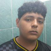 Busco mujeres maduras. Soy joven y me