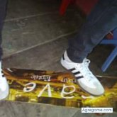 Cajero de supermercado. Busco pareja.