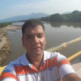 Empleado. Busco pareja. Solo busco