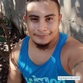 Busco ligar. Amistad y amor. Me defino