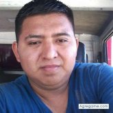 Encuentra Hombres solteros en Seguin