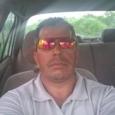 Trabajo por mi cuenta. Hermosa damita.