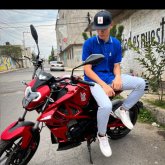 Busco ligar. Gente para salir.