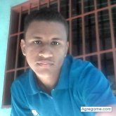 Busco pareja. Chicas amigables. No tengo