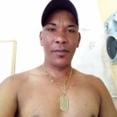 Busco mujeres algo serio. Soy soltero me