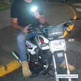 Busco pareja. Mrjeres. Hombre noble y