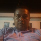 Busco pareja. Mujeres. Honesto. Una