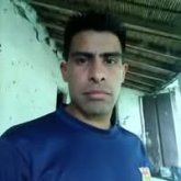 Una chica seria educada. Serio censillo