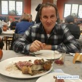 Trabajador. Busco pareja. Mujeres majas.