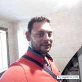 Manulobo chico soltero en Tijola