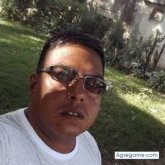 Busco: ChicasMe defino: Hombre trabajadorMe gusta: La musica