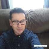 Restauran. Conoser una mujer cinsera.