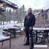 Turista. Busco pareja. Mujere. Educado.