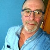 Mujeres entre 45 a 65 años. Alegre,