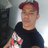 Estudiante Universitario. Busco pareja.