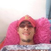 Busco conocer gente. Acer deporte.