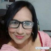 Mujeres solteras en Avenal