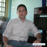 Encuentra Hombres Solteros en Toro