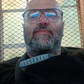 José