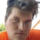 Busco pareja. Que sea leal exclusiva