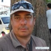 Maurocasa chico soltero en Pando