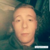 Busco pareja. Busco a alguna que la