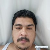 Busco pareja. Mujeres. Alegre. Todo.