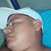 AlfredoGonsalo, Chico de Sayaxche para Chicos en Agregame.