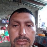 Busco conocer gente. Estoy buscando