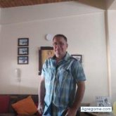 Conocer gente cerca de mi. Persona seria