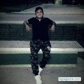 Busco pareja. Mujeres. Alegre. La