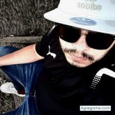 Busco: Gente sercas de miMe defino: AlegreMe gusta: Manejar