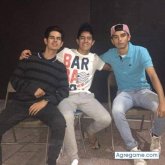 Busco conocer gente. Mujeres alegres y