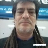 CARLOSrasta chico soltero en Boulogne
