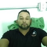 Conoser personas amostades. Alegré