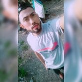 Algo. Casual conocer personas nuevas.