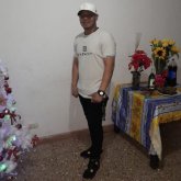 Busco hacer amistades. Una mujer que