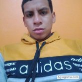 Busco ligar. Lo que surja chica. Uno