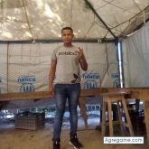 Kervinivanestiben chico soltero en 