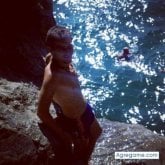 Busco conocer gente. Conocer amigas.