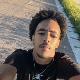 Busco pareja. Hola estoy marroqui.