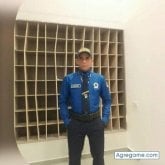 Busco pareja. Amistad o algo más.