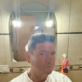 Busco pareja. Mujer. Buen compañero. Qe