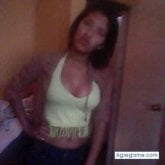 Busco: una persona seria linda..Me defino: una chica