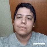 -. Busco conocer gente. Busco conocer