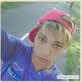 Busco pareja. Mujer. Alto y muy