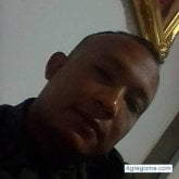 Militar, abogado. Busco matrimonio. Una