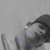 Busco hacer amistades.