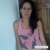 Mujeres solteras en La Falda
